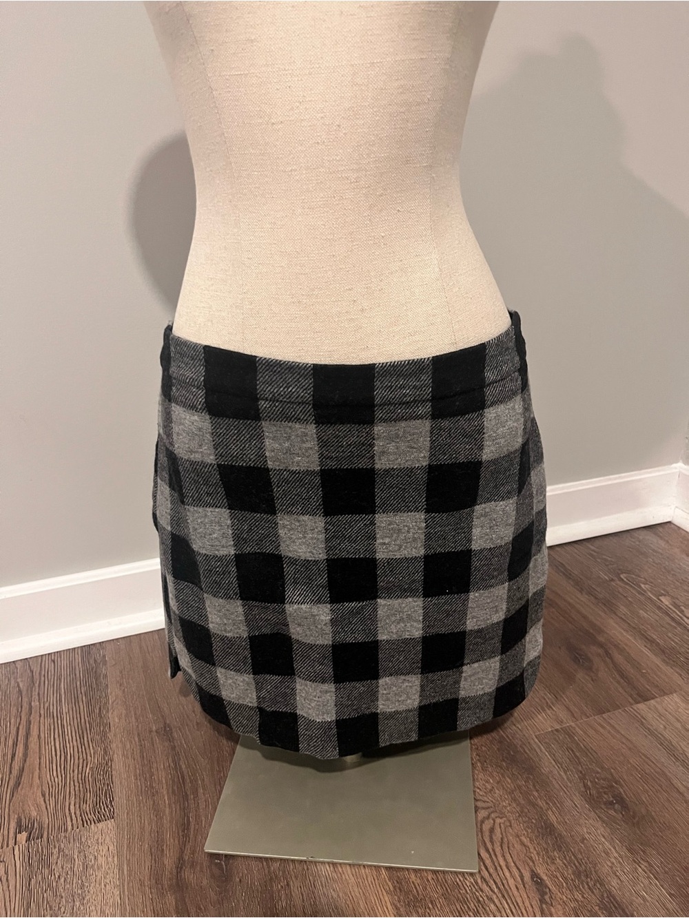 Madewell Black and Gray Plaid Mini Skirt - Picture 2 of 5
